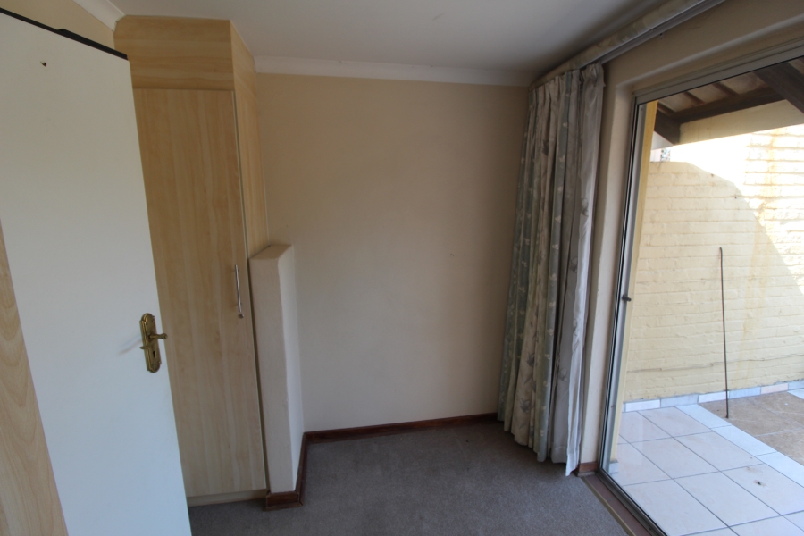 5 Bedroom Property for Sale in Bryanston Gauteng