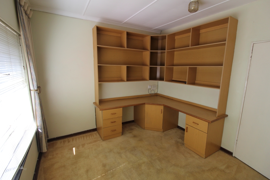 5 Bedroom Property for Sale in Bryanston Gauteng