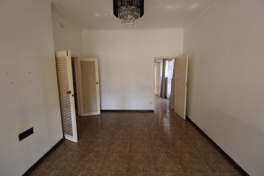 5 Bedroom Property for Sale in Bryanston Gauteng