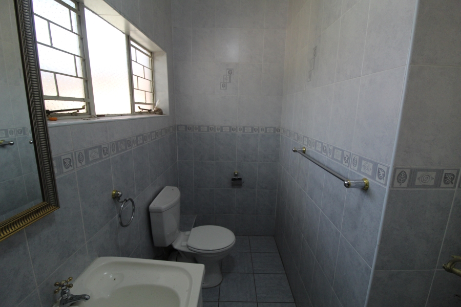 5 Bedroom Property for Sale in Bryanston Gauteng