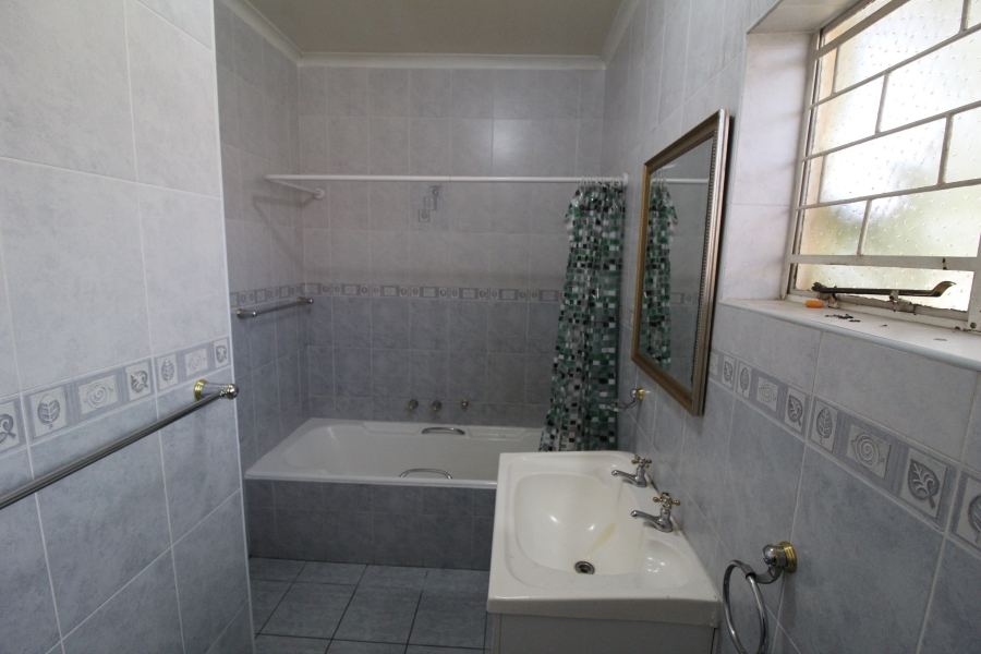 5 Bedroom Property for Sale in Bryanston Gauteng