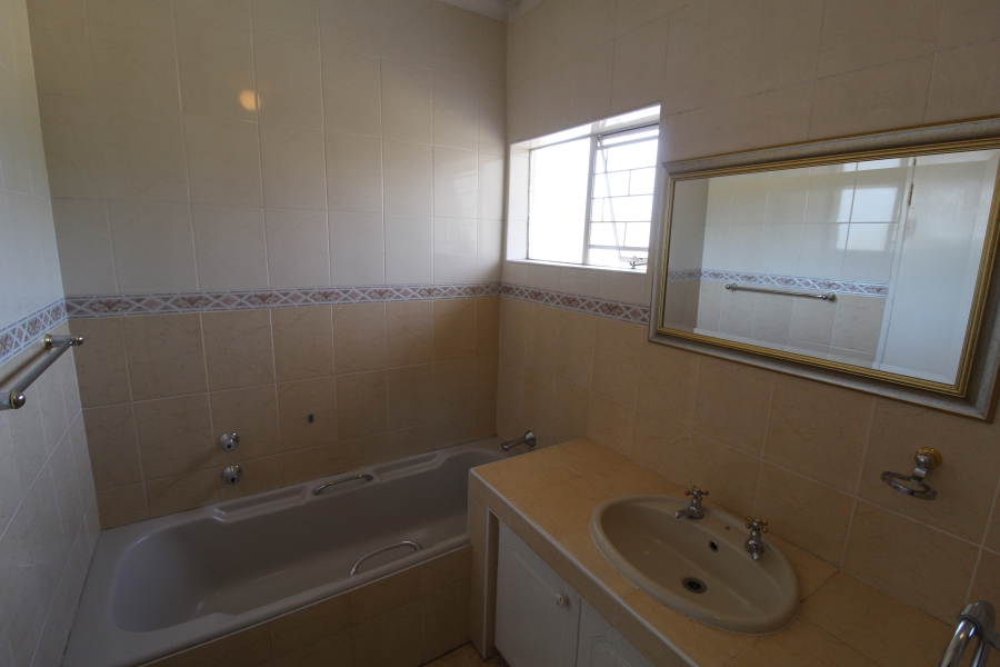 5 Bedroom Property for Sale in Bryanston Gauteng