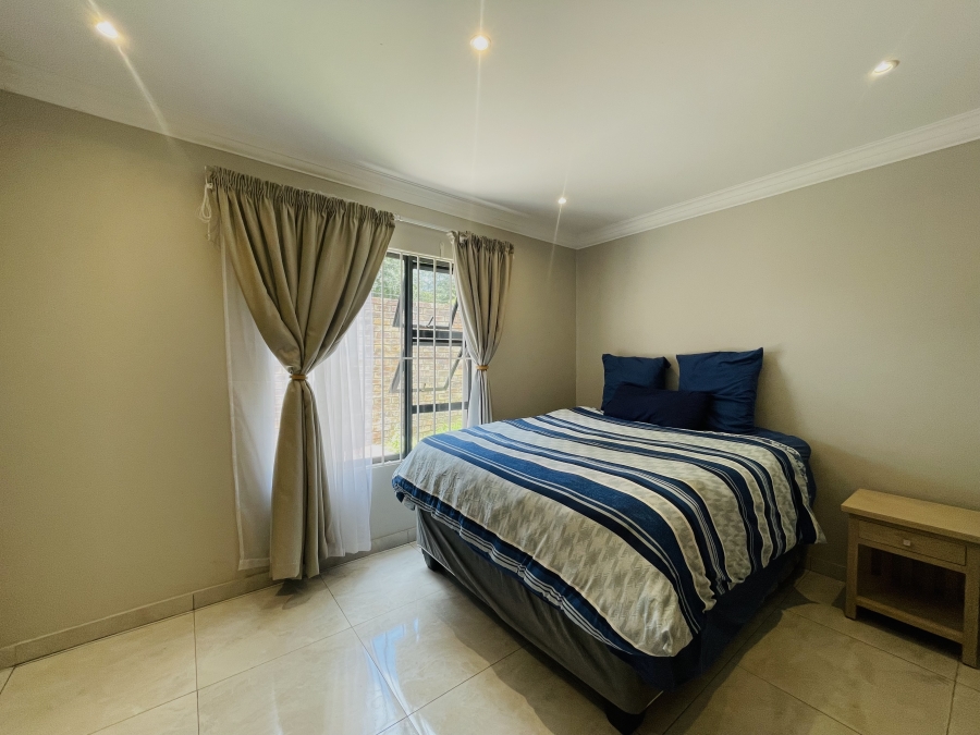 2 Bedroom Property for Sale in Bryanston Gauteng