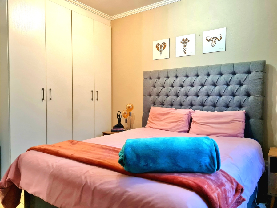 1 Bedroom Property for Sale in Jackal Creek Golf Estate Gauteng