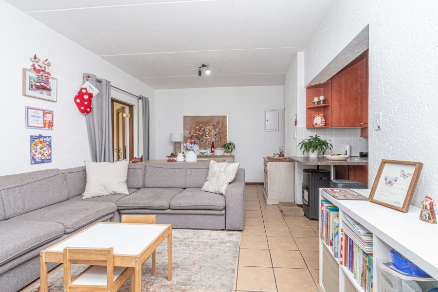 2 Bedroom Property for Sale in Sunninghill Gauteng