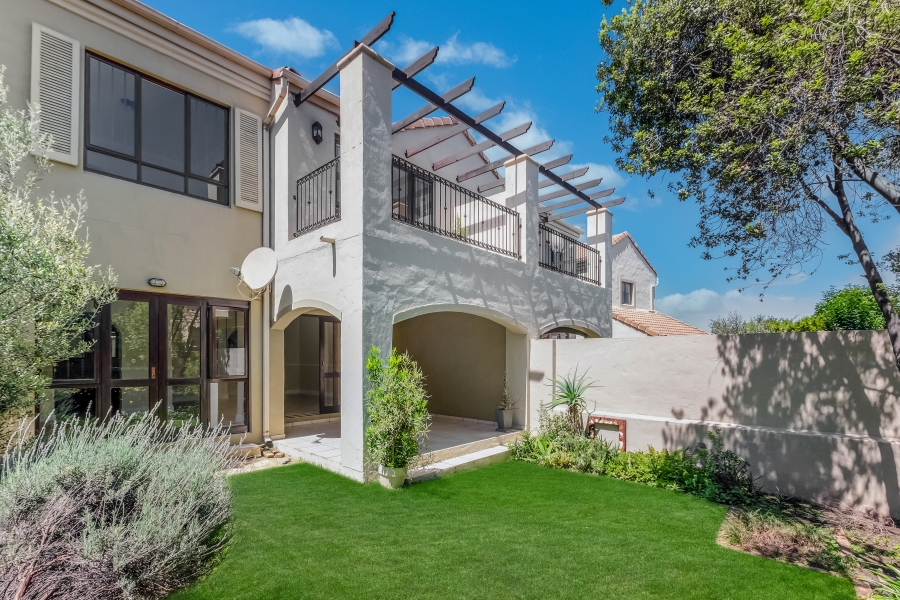 2 Bedroom Property for Sale in Lonehill Gauteng