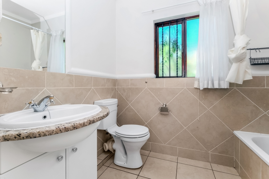 2 Bedroom Property for Sale in Lonehill Gauteng