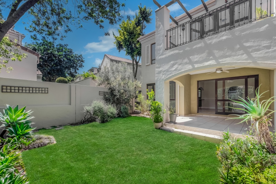 2 Bedroom Property for Sale in Lonehill Gauteng