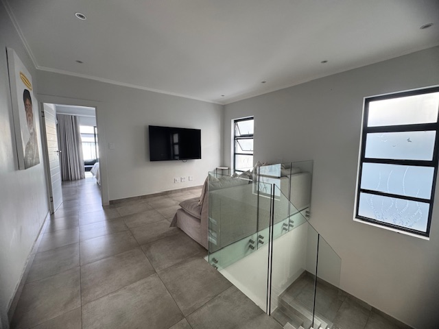 To Let 3 Bedroom Property for Rent in Edenburg Gauteng