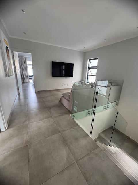 To Let 3 Bedroom Property for Rent in Edenburg Gauteng