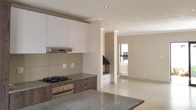 4 Bedroom Property for Sale in Bryanston Gauteng