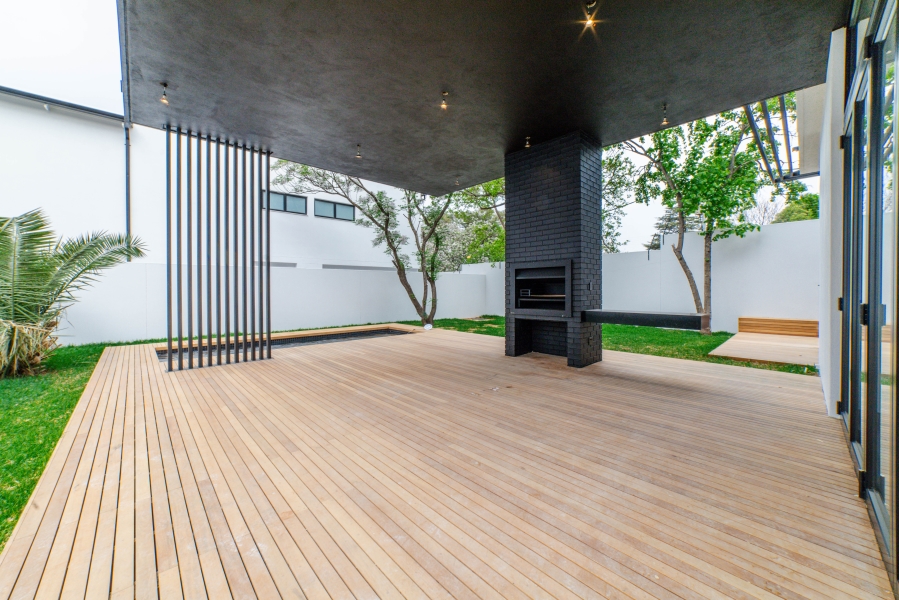 4 Bedroom Property for Sale in Bryanston East Gauteng