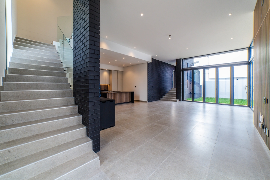 4 Bedroom Property for Sale in Bryanston East Gauteng