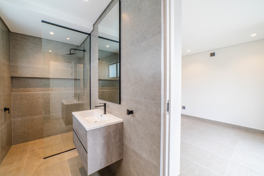 4 Bedroom Property for Sale in Bryanston East Gauteng