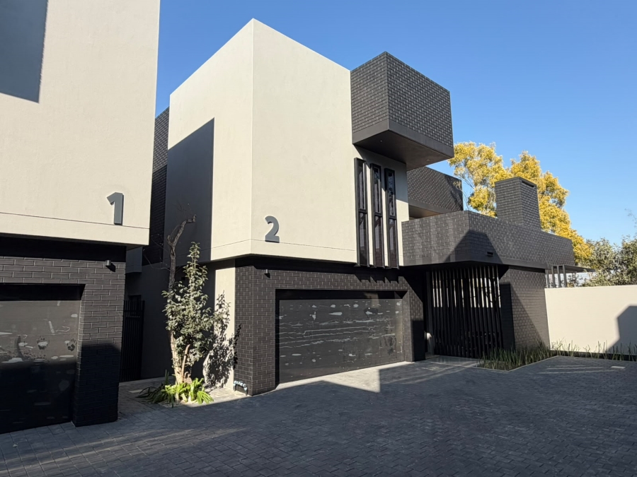 4 Bedroom Property for Sale in Bryanston East Gauteng