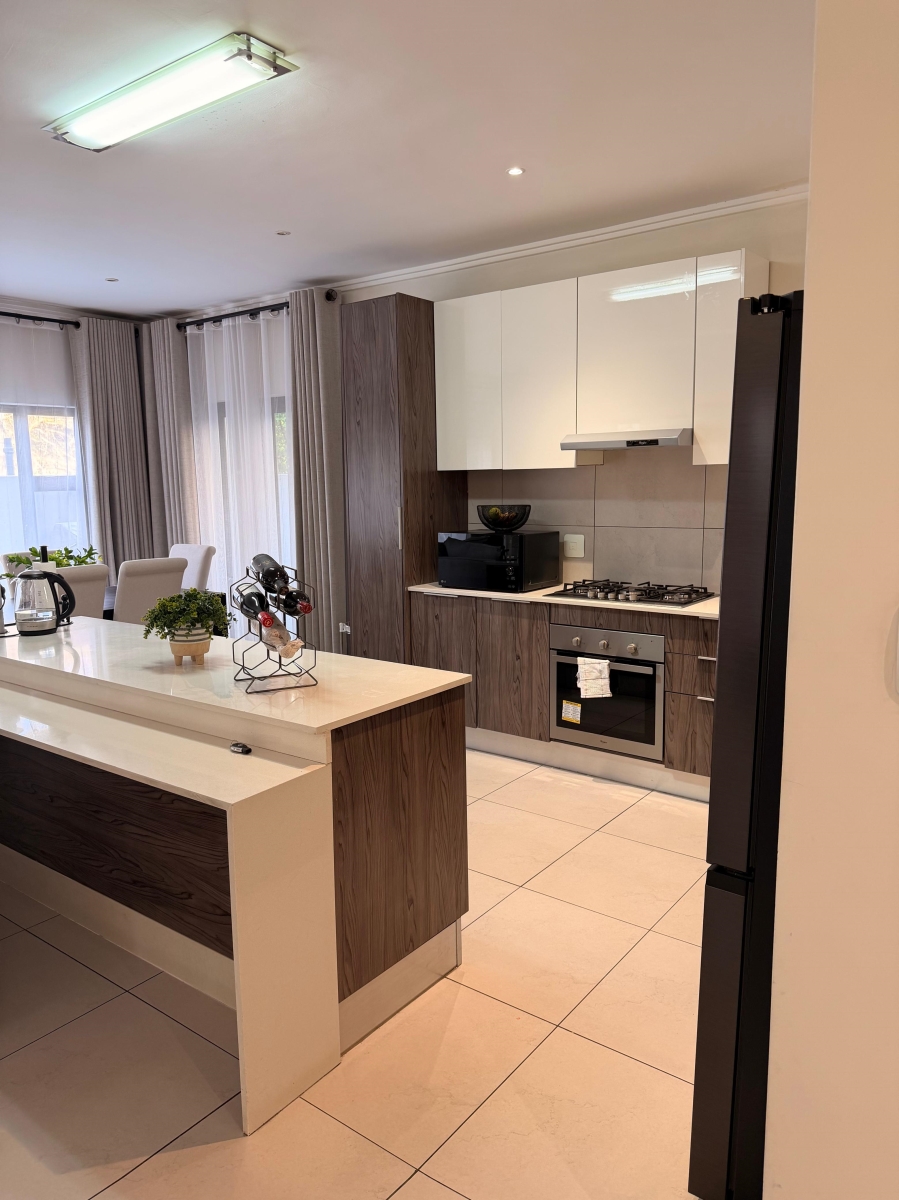 3 Bedroom Property for Sale in Bryanston East Gauteng