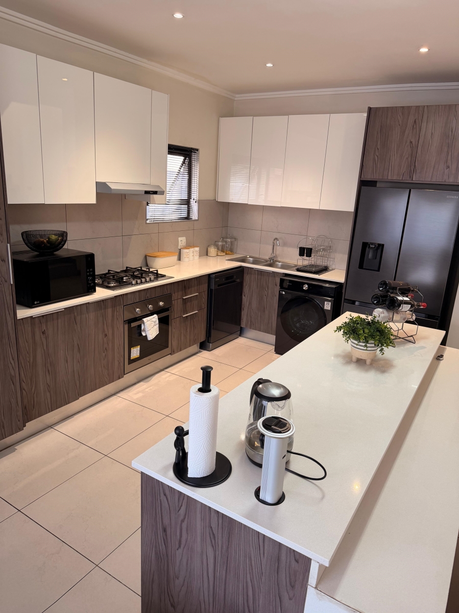 3 Bedroom Property for Sale in Bryanston East Gauteng