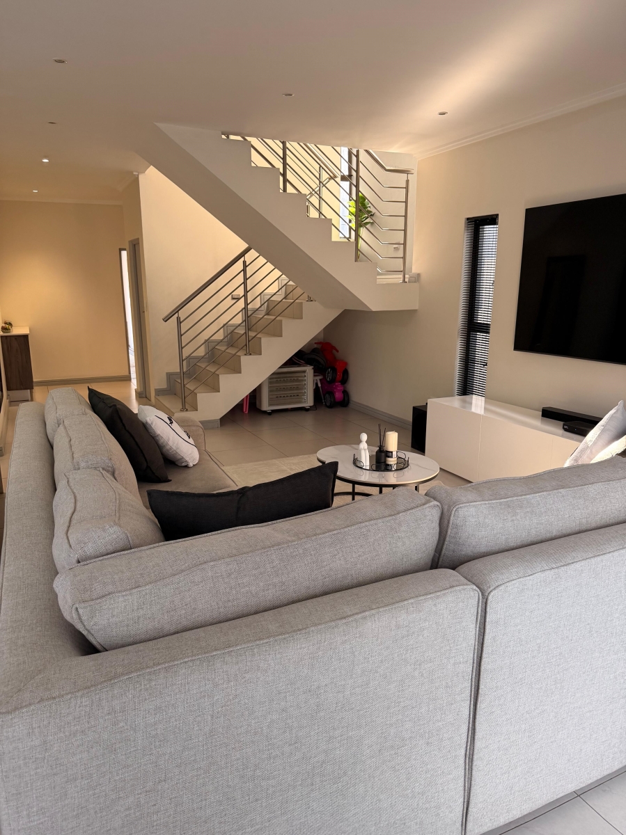 3 Bedroom Property for Sale in Bryanston East Gauteng