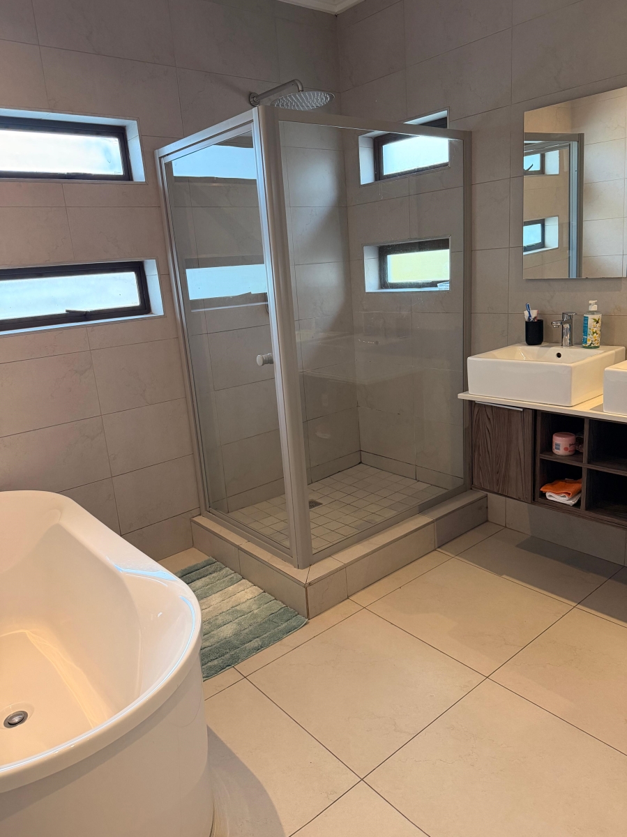 3 Bedroom Property for Sale in Bryanston East Gauteng