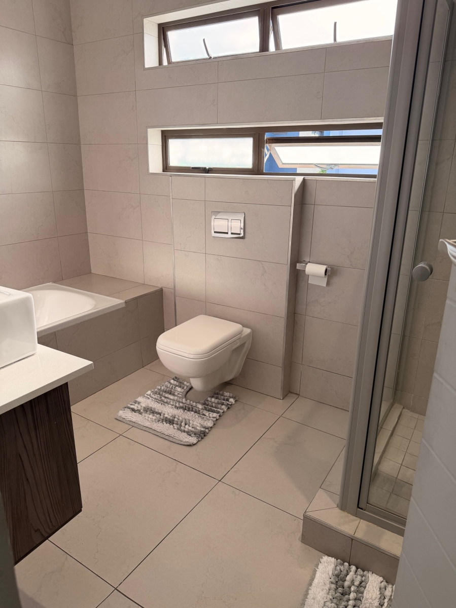 3 Bedroom Property for Sale in Bryanston East Gauteng