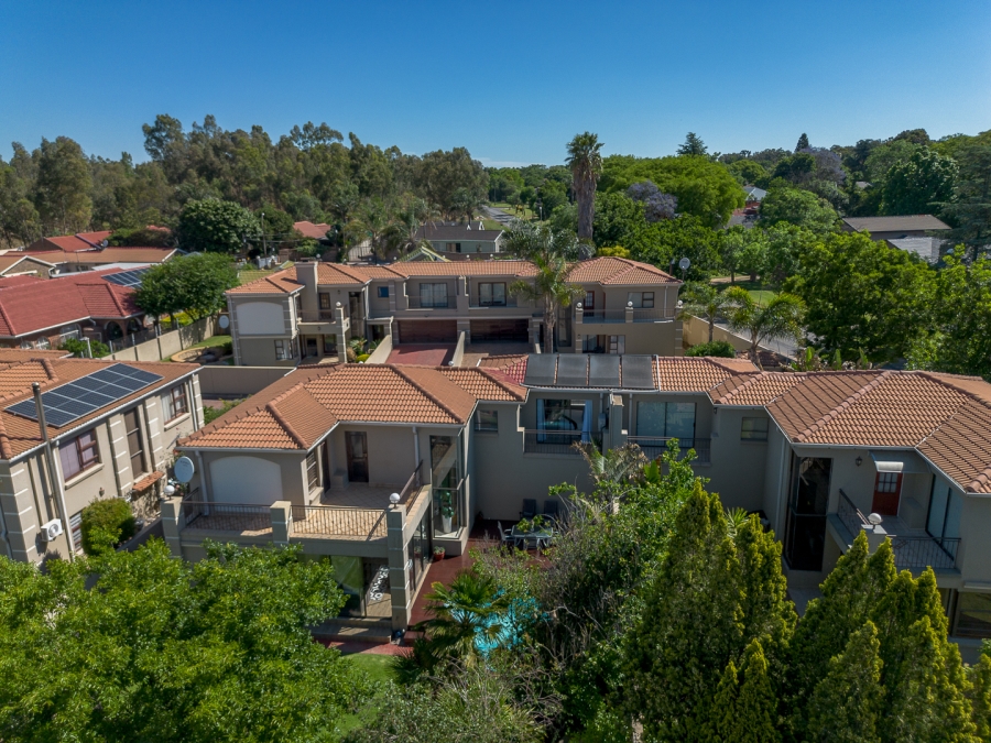 3 Bedroom Property for Sale in Morehill Gauteng