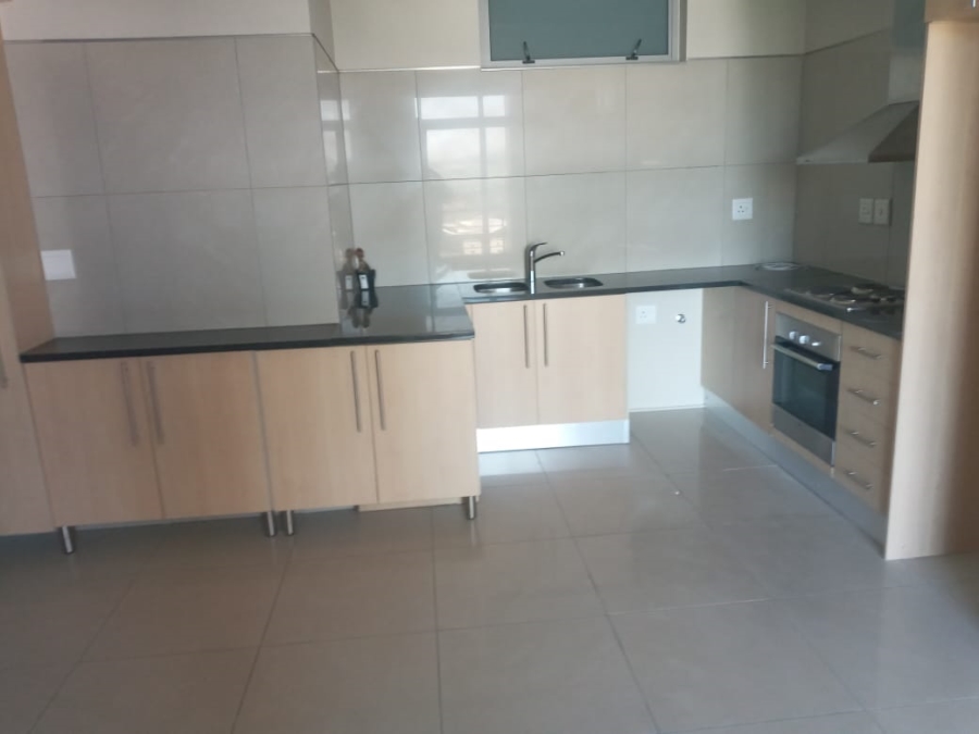 To Let 1 Bedroom Property for Rent in Sandown Gauteng