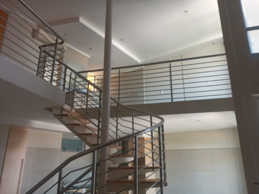 To Let 1 Bedroom Property for Rent in Sandown Gauteng