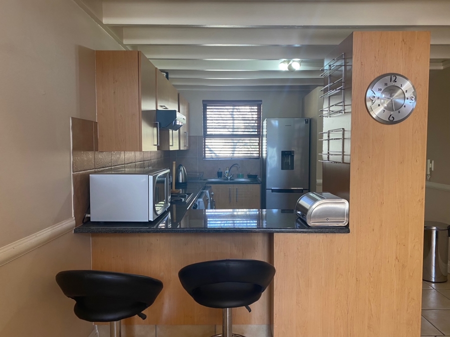 To Let 2 Bedroom Property for Rent in Morningside Gauteng