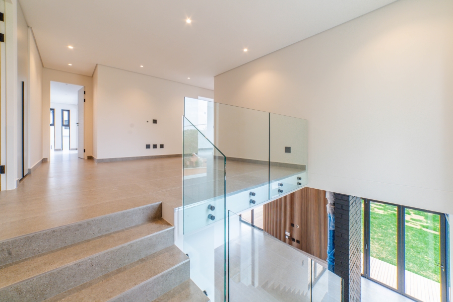 To Let 4 Bedroom Property for Rent in Bryanston Gauteng