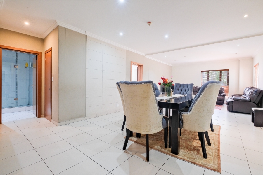 2 Bedroom Property for Sale in Bedfordview Gauteng
