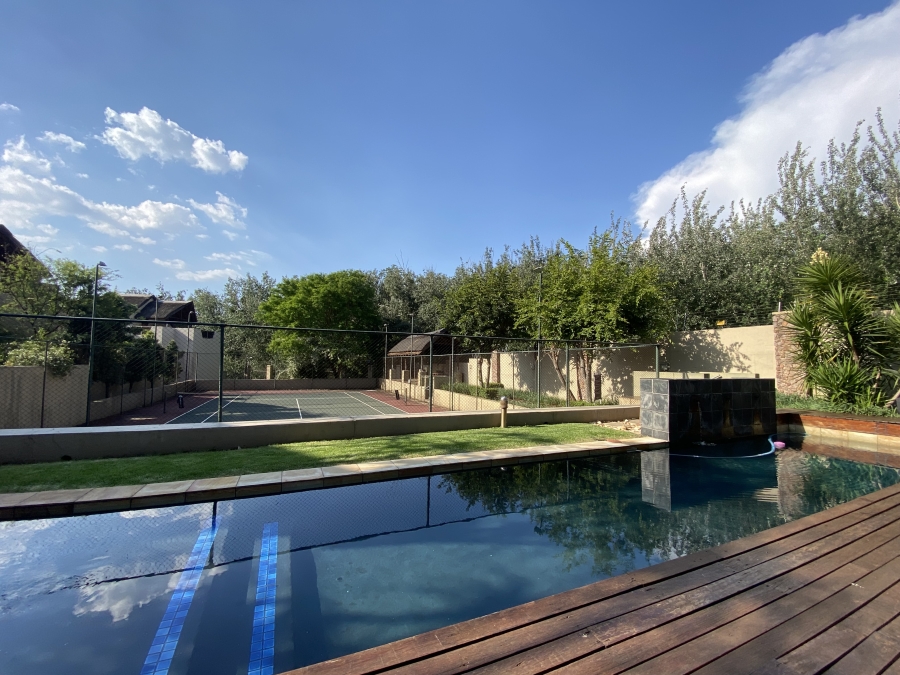 2 Bedroom Property for Sale in Fourways Gauteng