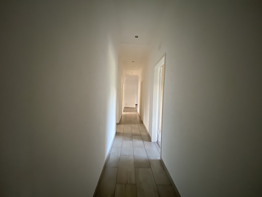 To Let 3 Bedroom Property for Rent in Ferndale Gauteng