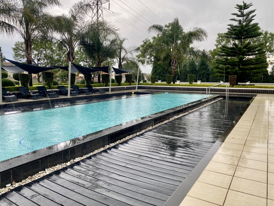 To Let 3 Bedroom Property for Rent in Fourways Gauteng