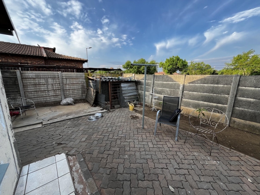3 Bedroom Property for Sale in Danville Gauteng