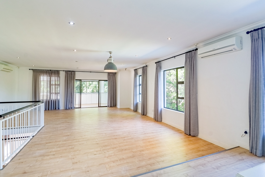 To Let 5 Bedroom Property for Rent in Silver Lakes Golf Estate Gauteng