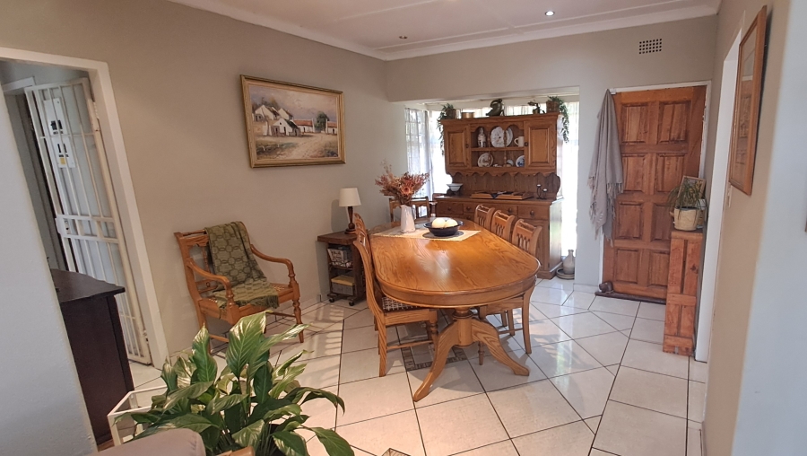 3 Bedroom Property for Sale in Bonaero Park Gauteng