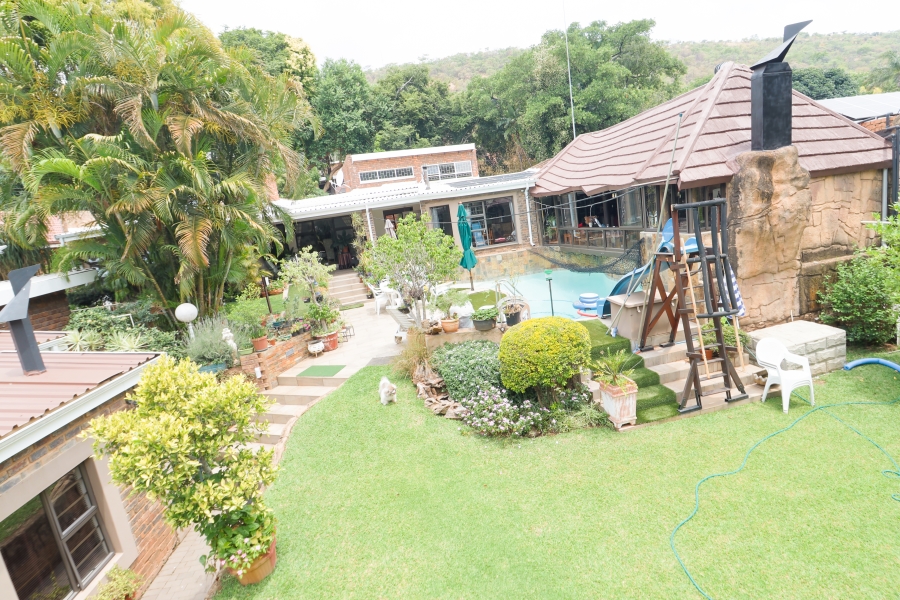 7 Bedroom Property for Sale in Wonderboom Gauteng