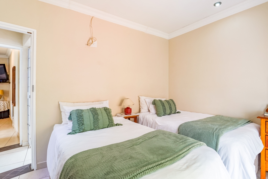 7 Bedroom Property for Sale in Wonderboom Gauteng