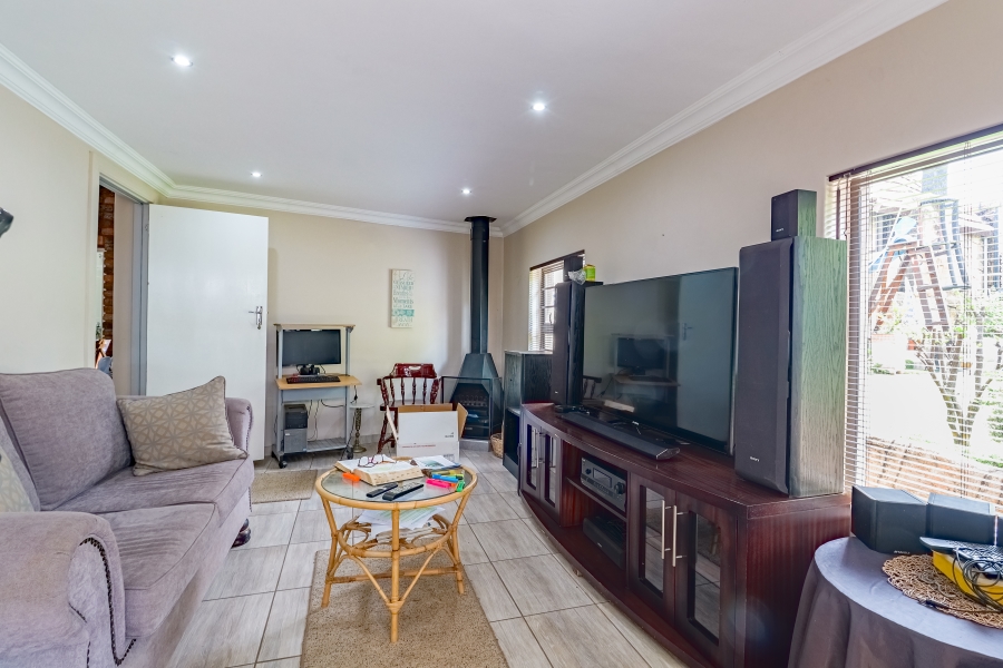 7 Bedroom Property for Sale in Wonderboom Gauteng