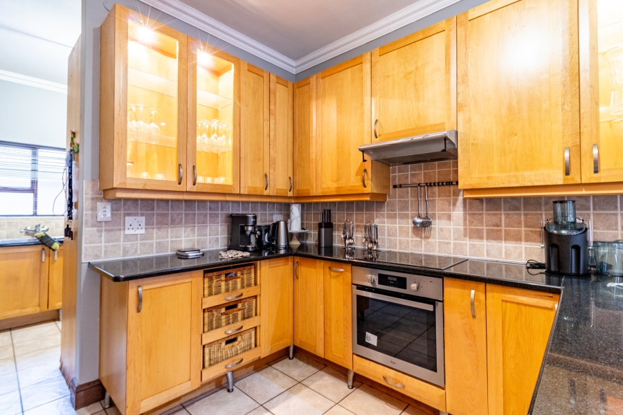 To Let 3 Bedroom Property for Rent in Six Fountains Residential Estate Gauteng