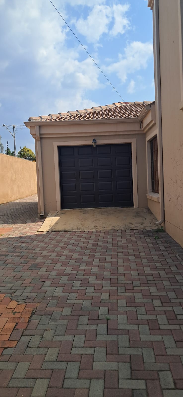 5 Bedroom Property for Sale in Meyerspark Gauteng