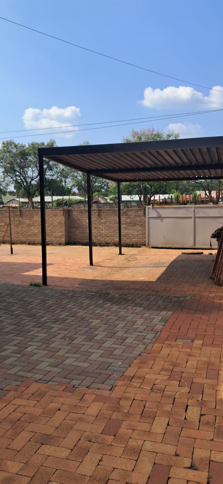 5 Bedroom Property for Sale in Meyerspark Gauteng