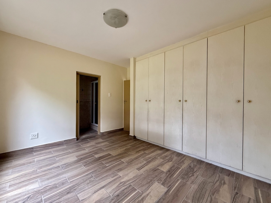 2 Bedroom Property for Sale in Leeuwenhof Estate Gauteng