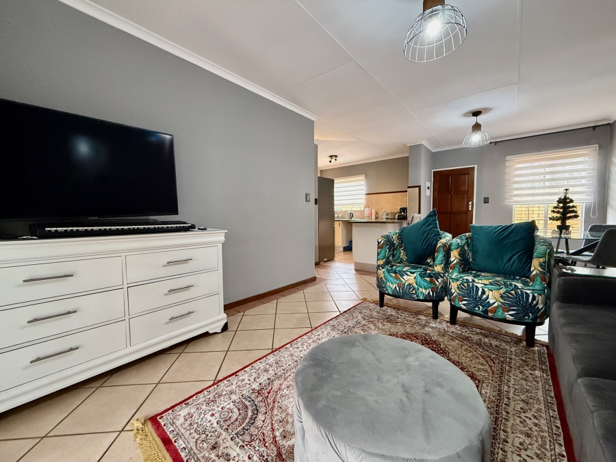 2 Bedroom Property for Sale in Mooikloof Ridge Gauteng