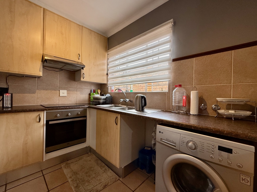 2 Bedroom Property for Sale in Mooikloof Ridge Gauteng