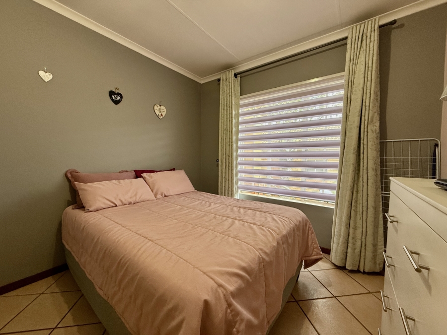 2 Bedroom Property for Sale in Mooikloof Ridge Gauteng