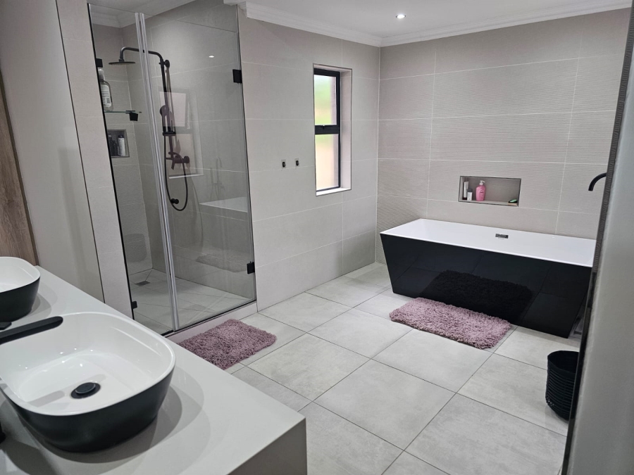 4 Bedroom Property for Sale in Lynnwood Gauteng