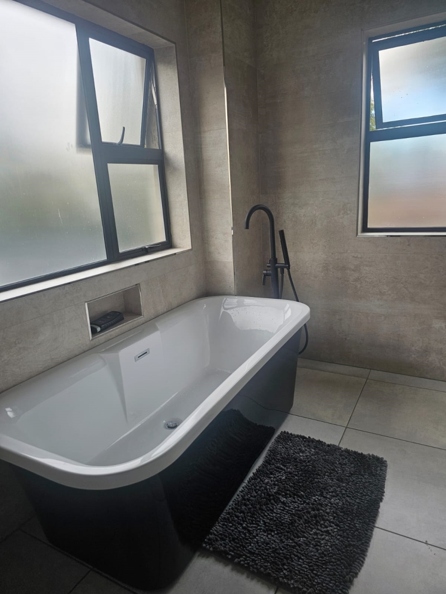 4 Bedroom Property for Sale in Lynnwood Gauteng