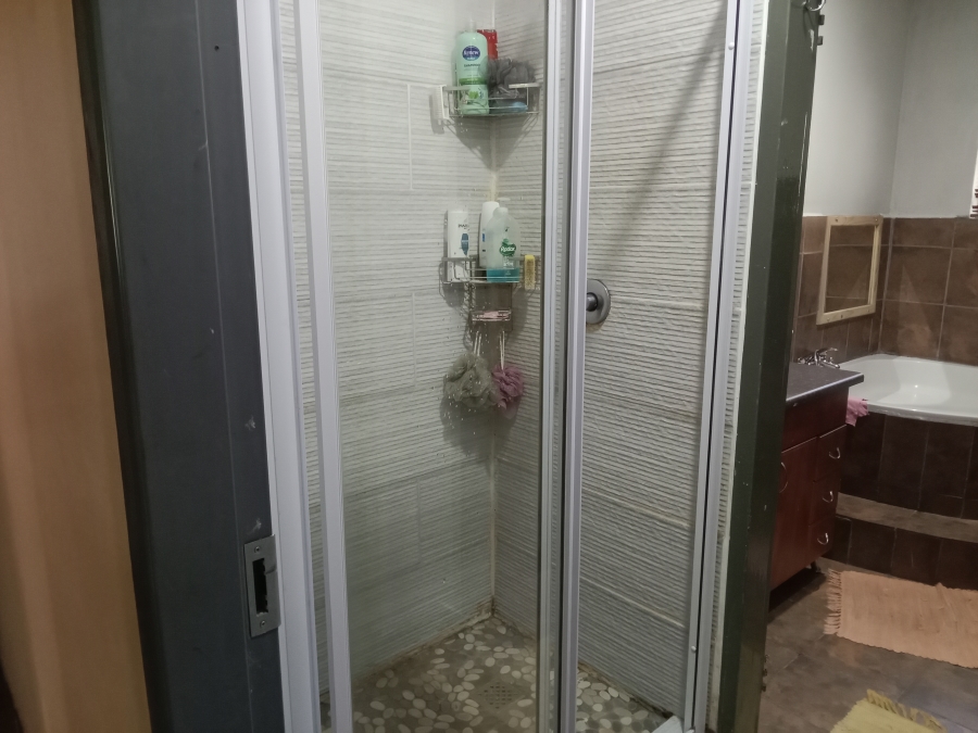 3 Bedroom Property for Sale in Pretoria North Gauteng