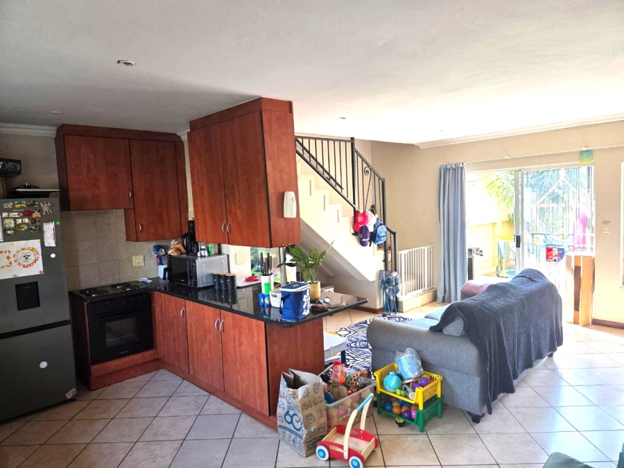 To Let 2 Bedroom Property for Rent in Annlin Gauteng